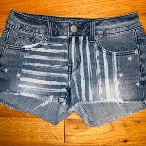 American Eagle size 2 shorts with Stars & Stripes